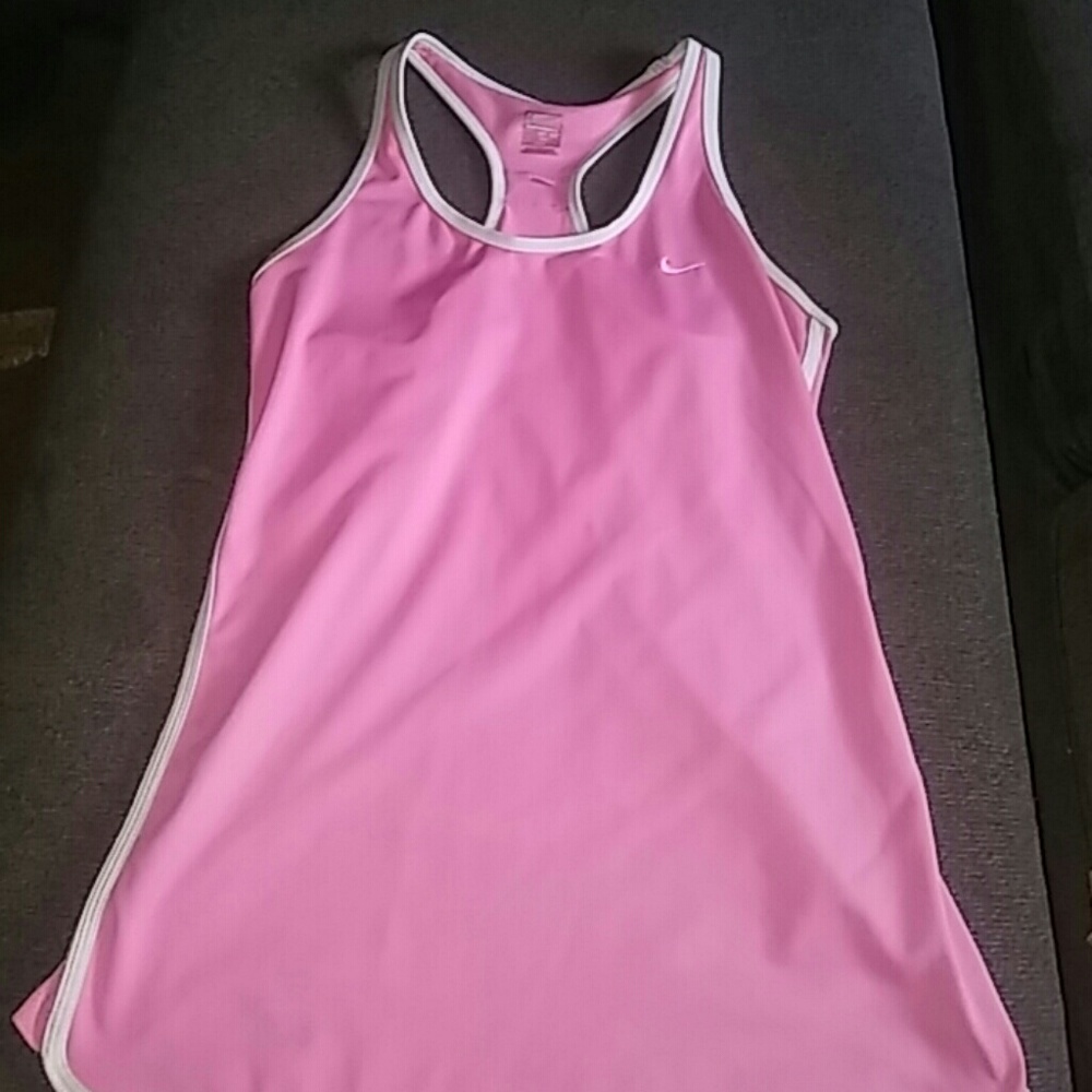 Workout tank top